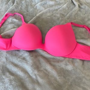 GUC - Victoria’s Secret perfect shape bra